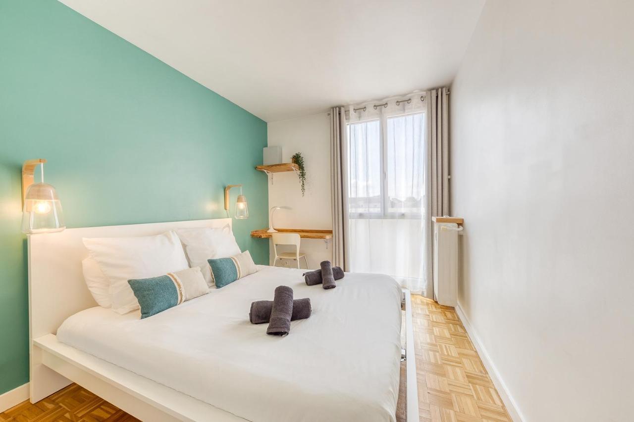 Blue Dream - Rer B&C - Netflix / Disney+/ Easy Check-In Massy  Exteriör bild