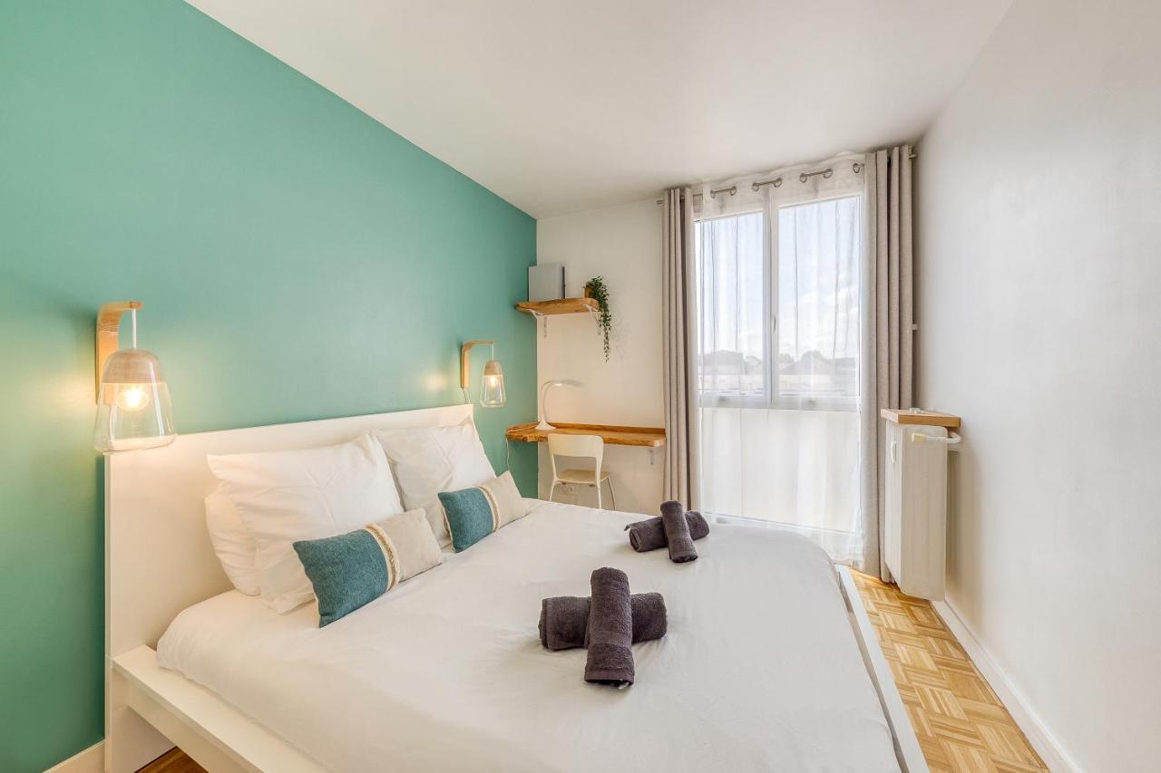 Blue Dream - Rer B&C - Netflix / Disney+/ Easy Check-In Massy  Exteriör bild